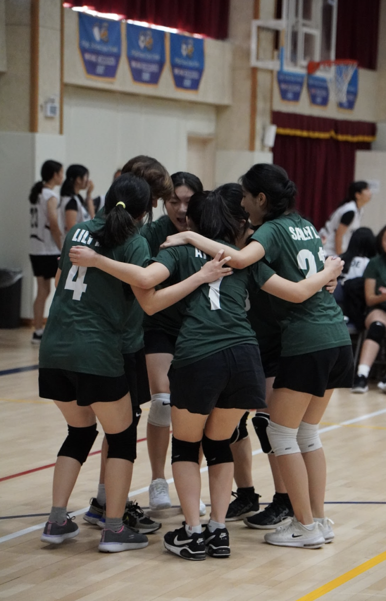 The+high+school+girls+engaged+in+a+day+of+intense+volleyball+with+SKAC+schools+at+Busan+Foreign+School+%28BFS%29+on+October+14th.+The+varsity+team+ended+short+in+the+semifinals+against+Atherton+International+School+%28AIS%29%2C+and+junior+varsity+%28JV%29+ended+in+fourth+place+with+a+loss+to+BFS.++