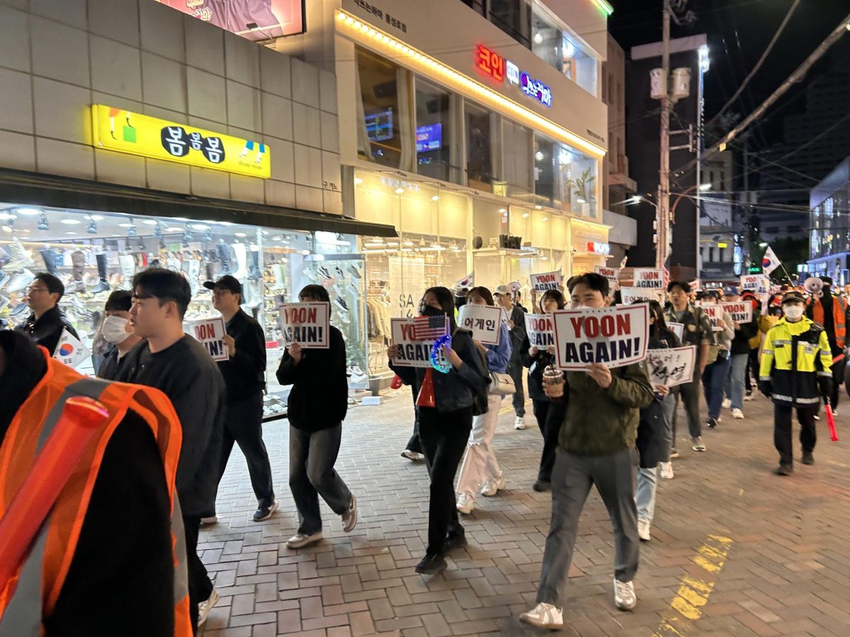 Protesters raise their "Yoon Again" slogan, calling for Yoon's return to office. They hope that their unyielding attitudes manifest in the next presidential election.