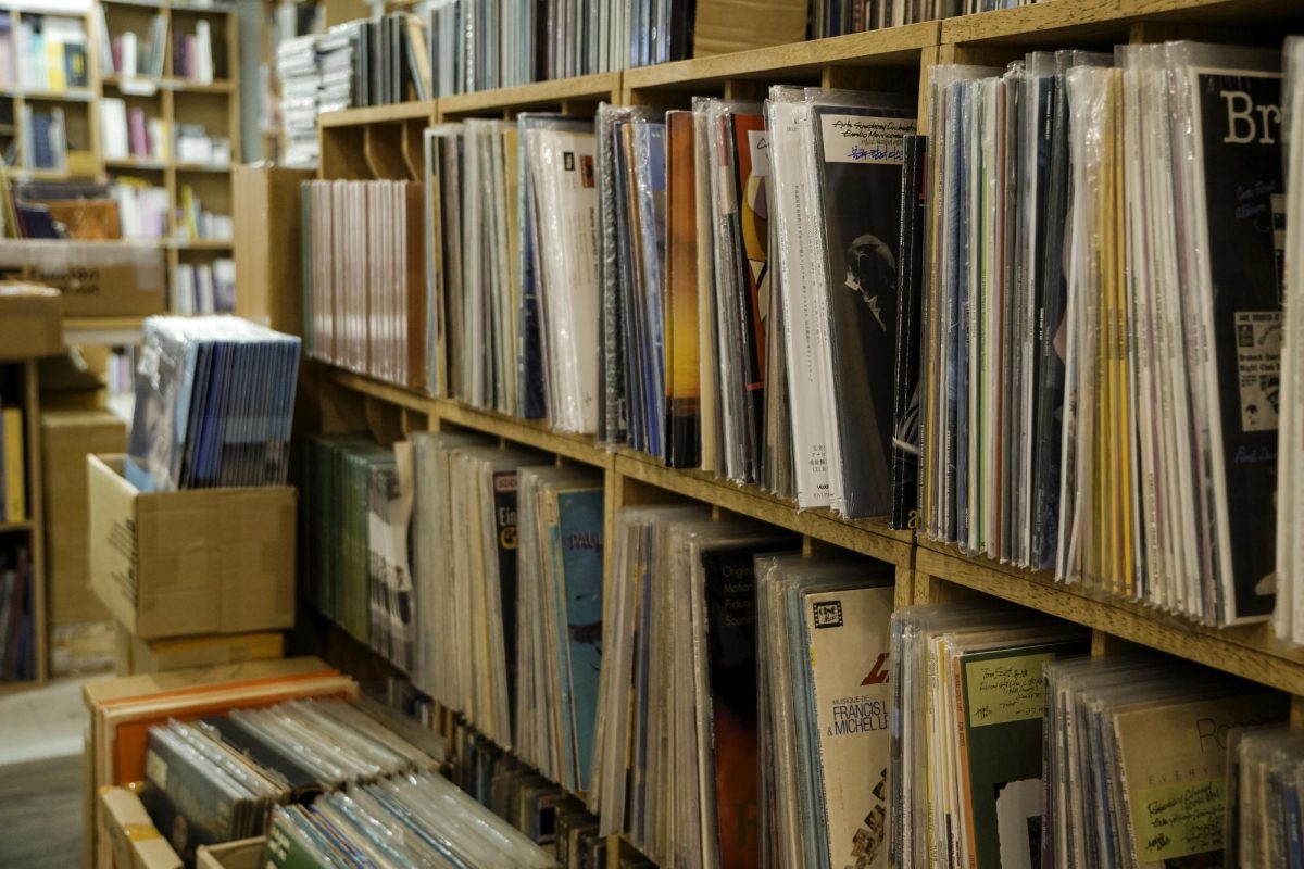  Inside the shelves of a local record shop, rows of vinyl albums stretch across the wall. These spaces give indie musicians a chance to be heard outside major labels, and even today, they remain cultural touchstones for fans looking outside of the mainstream. 