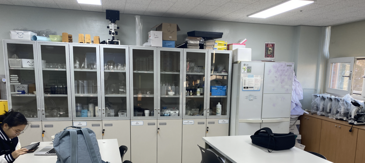 Though the classroom currently includes basic resources required for science coursework education, little support is available for advanced studies and research.
