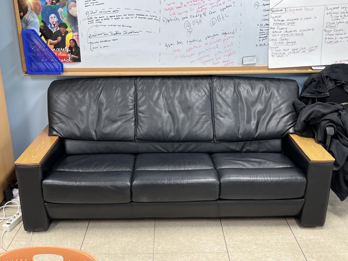 Mr. Hinkle Sofa