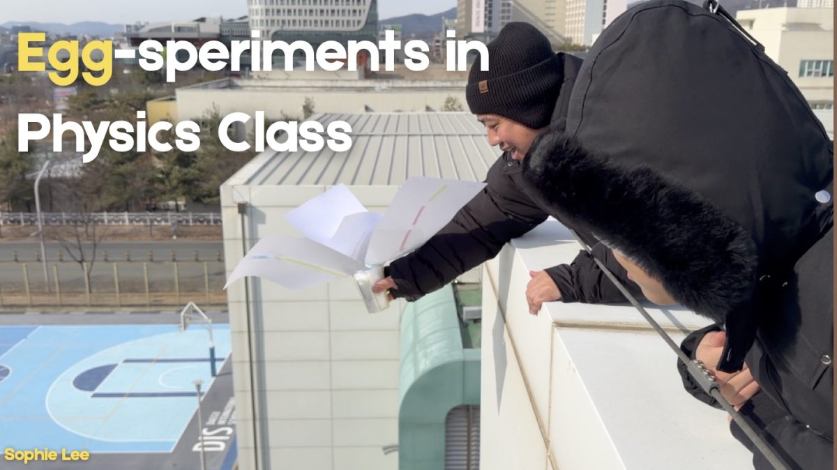 Physics Students Learn Momentum Through Egg Drop Challenge