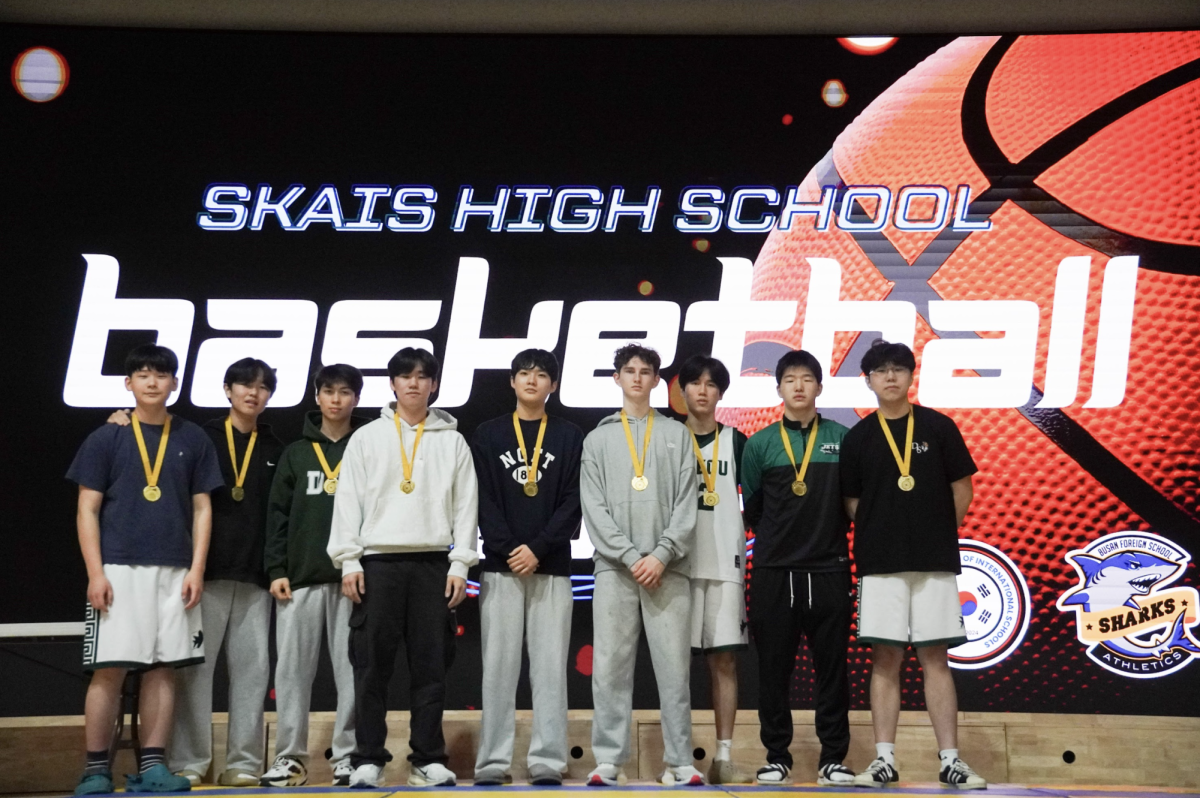 Junior Varsity (JV) secures their back-to-back championships, bringing the trophy back home. Despite the differences in grade level, on the court, they operate as a hive mind.